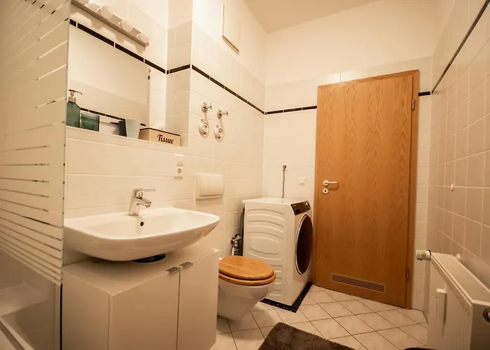 Wunderschoen Gepflegter Altbau, Aufzug Apartamento Chemnitz